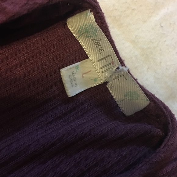 Knee Length Dress 💜💝 - Picture 3 of 3